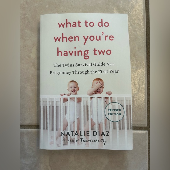 What To Do When You’re Having Two twin guide book - Picture 5 of 5